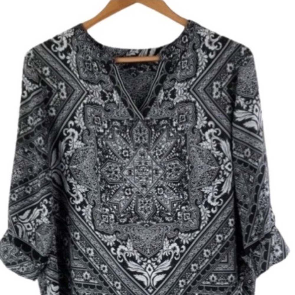 Roz & Ali Black/White Flowy Tunic Top Blouse NWT Size L - Picture 6 of 9